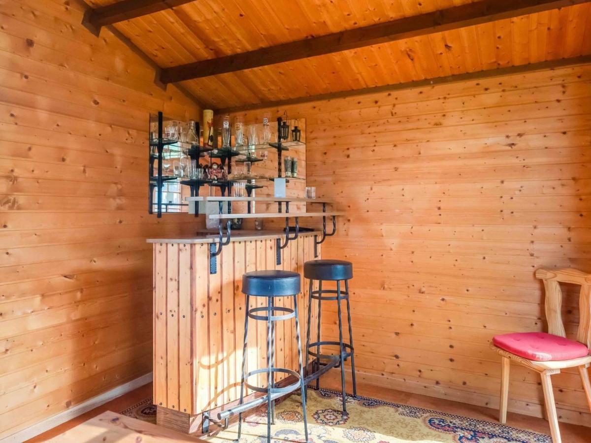 Holiday Home In The Eifel-Mosel With Garden Roes Eksteriør billede